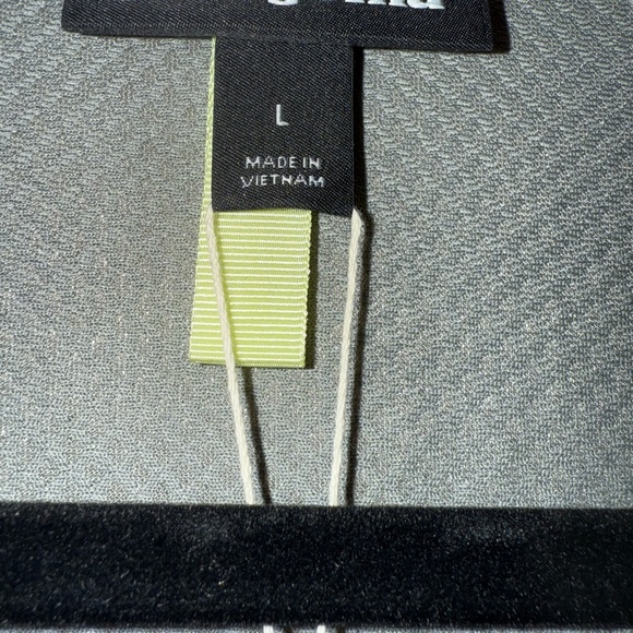 Patagonia Women’s Fleece Jacket - Shroom Taupe - Picture 5 of 5